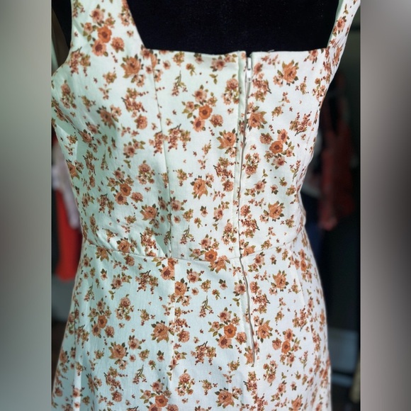Altar’d State White Floral Dress - Picture 4 of 6